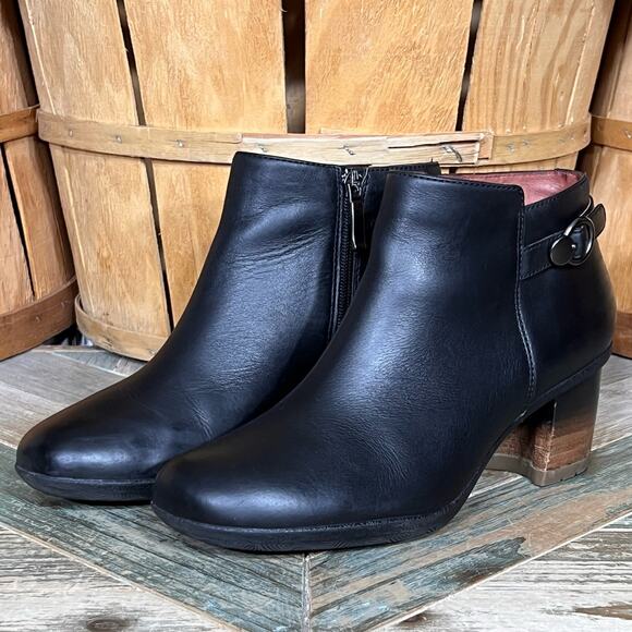 Dansko Perry Burnished Black Leather Waterproof Zip Up Ankle Booties Women EU 40 - Picture 3 of 13